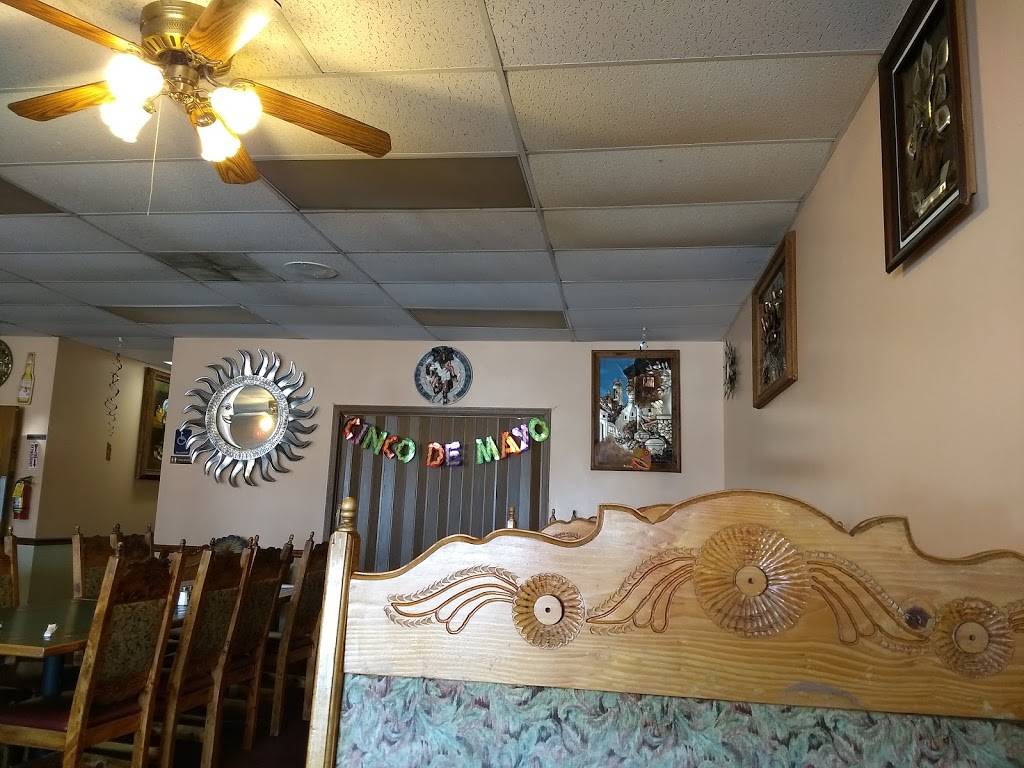 Nellys Mexican Food | restaurant | 4506 US-169 Highway, St Joseph, MO 64507, USA | 8162338646 OR +1 816-233-8646