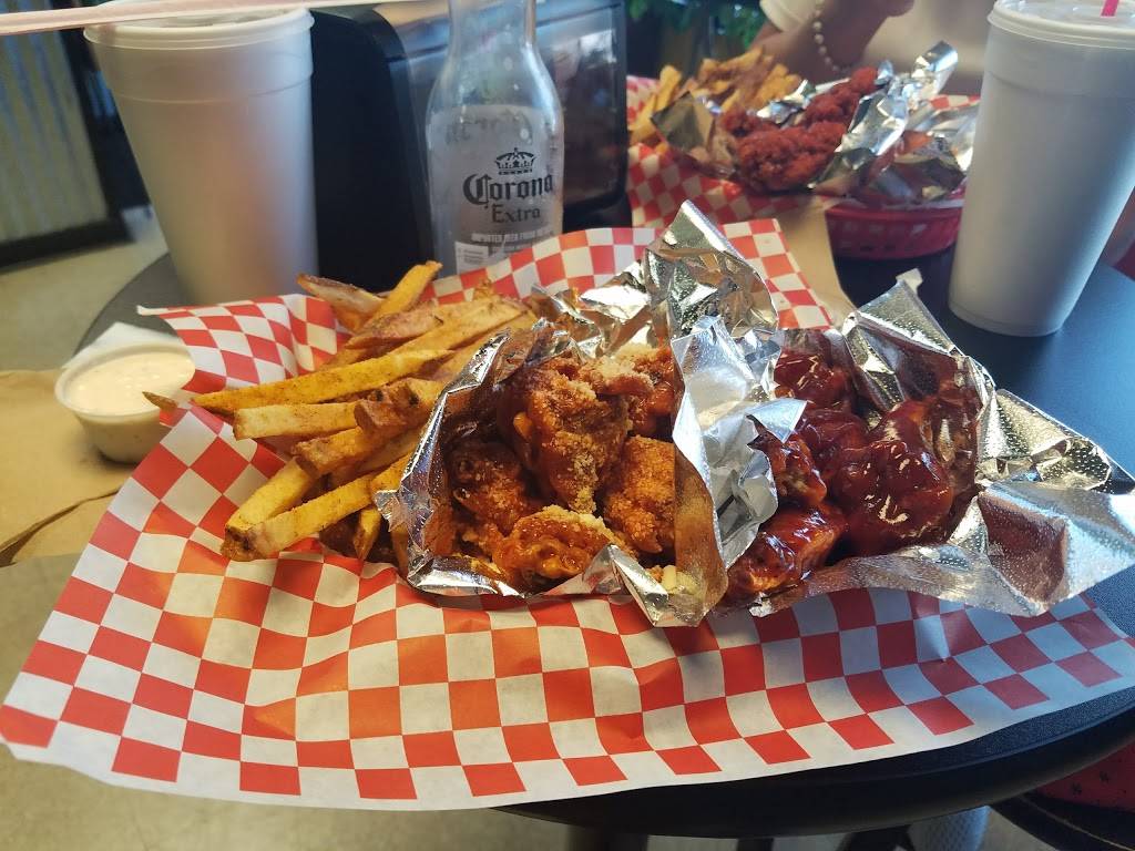 WingIT | restaurant | 5020 Old Seguin Rd #8, San Antonio, TX 78219, USA | 2109003097 OR +1 210-900-3097