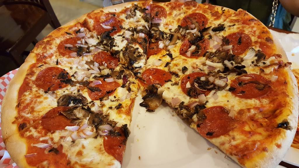 Antoninos Pizzeria & Panini | restaurant | 1801 Rutherford Rd, Concord, ON L4K 5R7, Canada | 9053034888 OR +1 905-303-4888