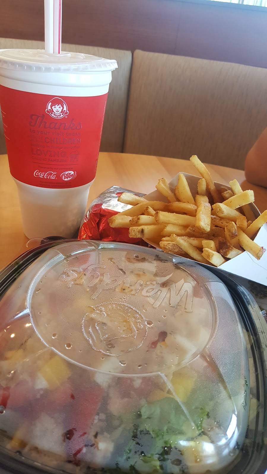 Wendys | restaurant | 2045 N Texas St, Fairfield, CA 94533, USA | 7074292199 OR +1 707-429-2199