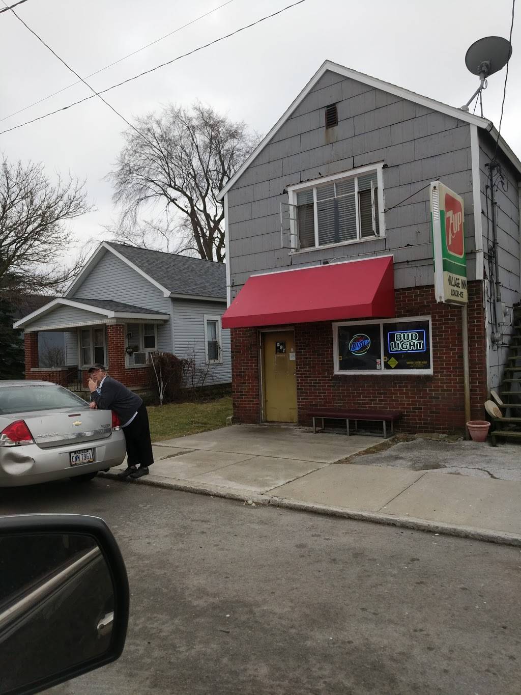 Village Inn | restaurant | 297 Front St, Cygnet, OH 43413, USA | 4196552273 OR +1 419-655-2273