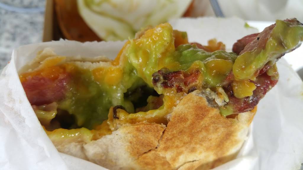 Lupes Burritos | meal takeaway | 4642 E 3rd St, Los Angeles, CA 90022, USA | 3232666881 OR +1 323-266-6881