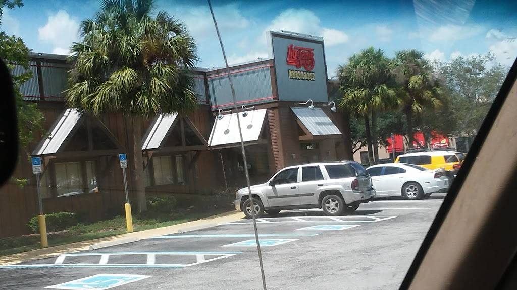 Logans Roadhouse | restaurant | 2621 SW 19th Avenue Rd, Ocala, FL 34474, USA | 3522919450 OR +1 352-291-9450