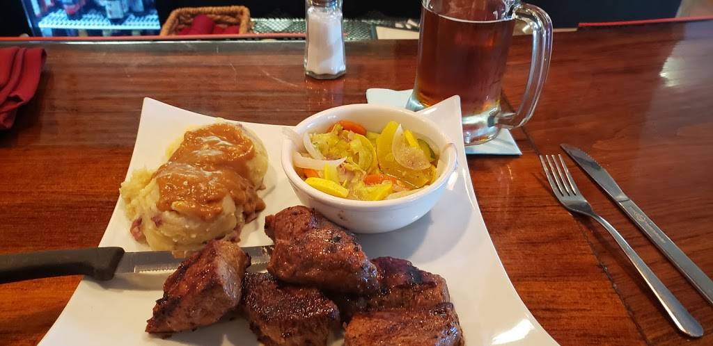 Brick House Family Restaurant | restaurant | 125 W Main St, Hillsboro, NH 03244, USA | 6036804146 OR +1 603-680-4146