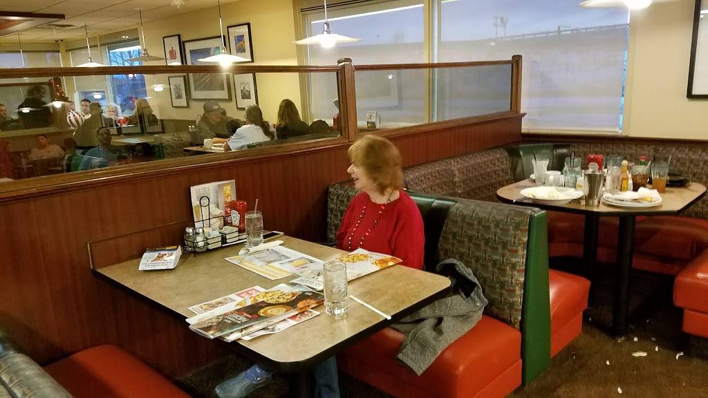 Dennys | restaurant | 9930 W 49th Ave, Wheat Ridge, CO 80033, USA | 3034230716 OR +1 303-423-0716