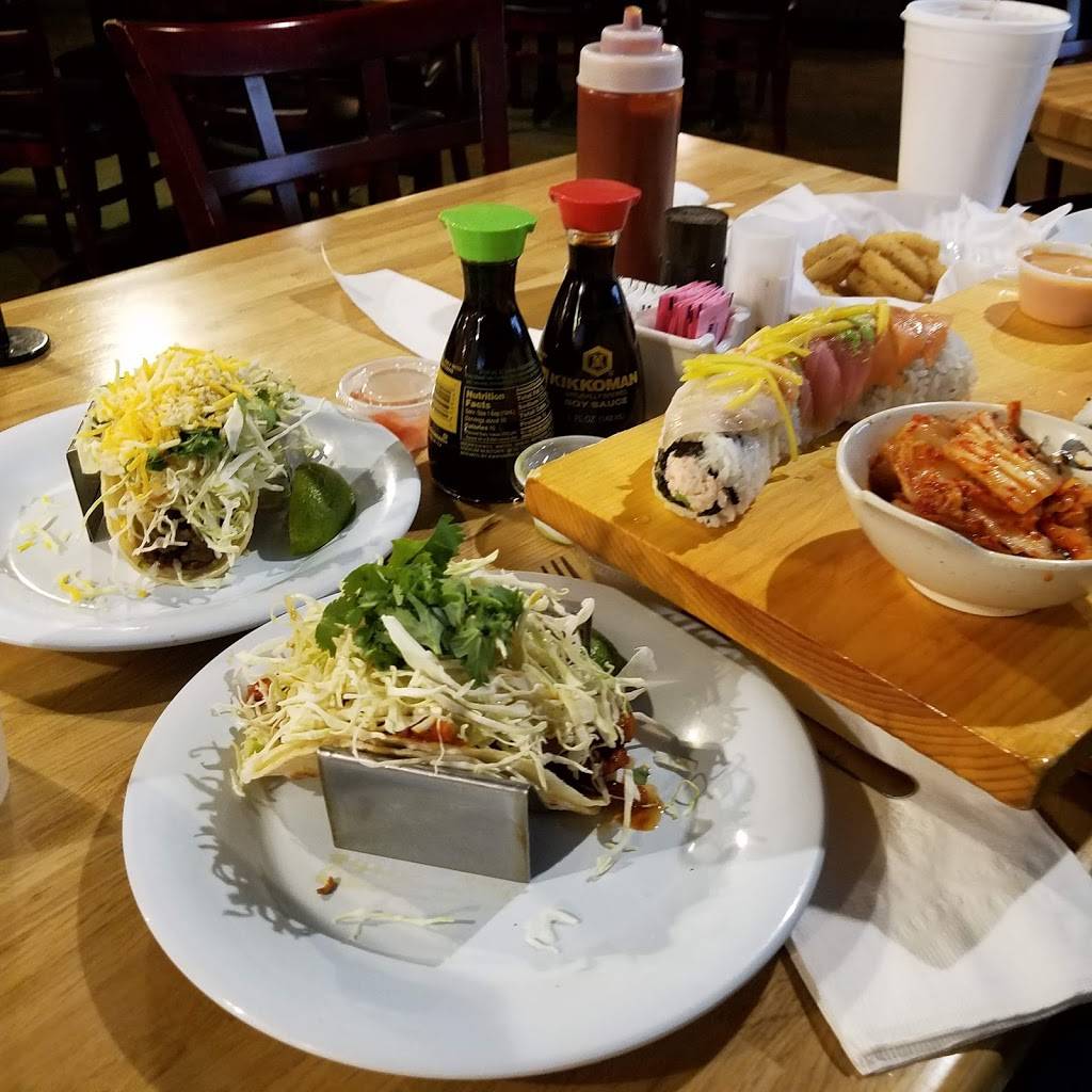 Wako Roll | restaurant | 2804 W Loop 340, Waco, TX 76711, USA | 2546629335 OR +1 254-662-9335