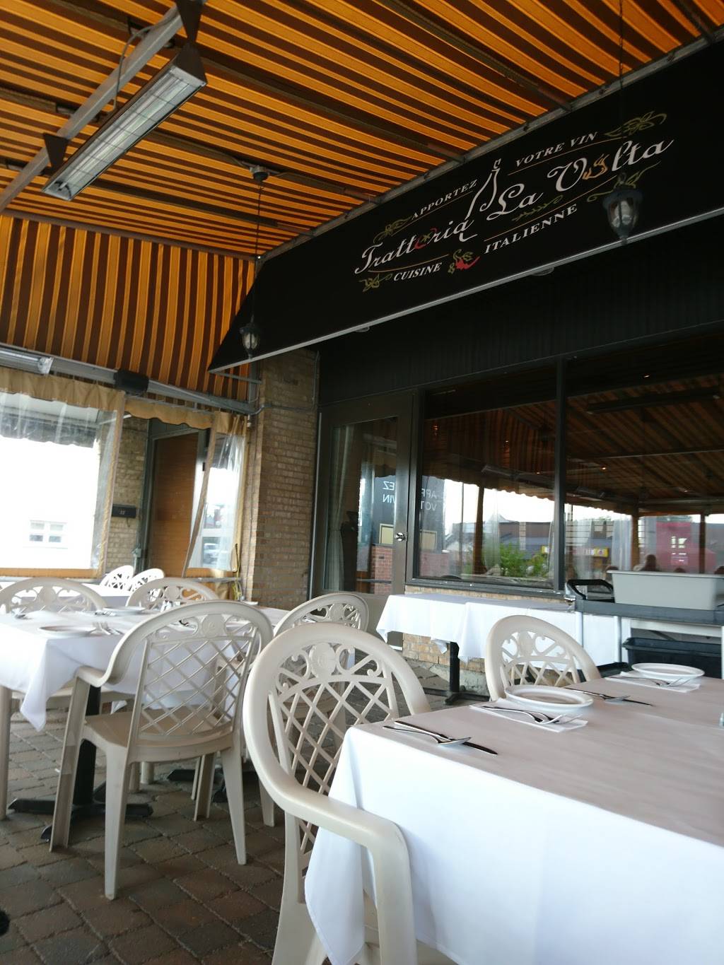 Trattoria La Volta | restaurant | 222 Boulevard Curé-Labelle, Sainte-Thérèse, QC J7E 2X7, Canada | 4504194437 OR +1 450-419-4437