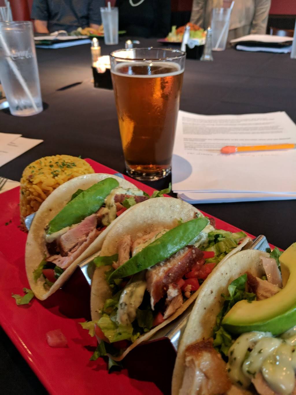 Union Street Tavern | restaurant | 20 Union St, Windsor, CT 06095, USA | 8606832899 OR +1 860-683-2899