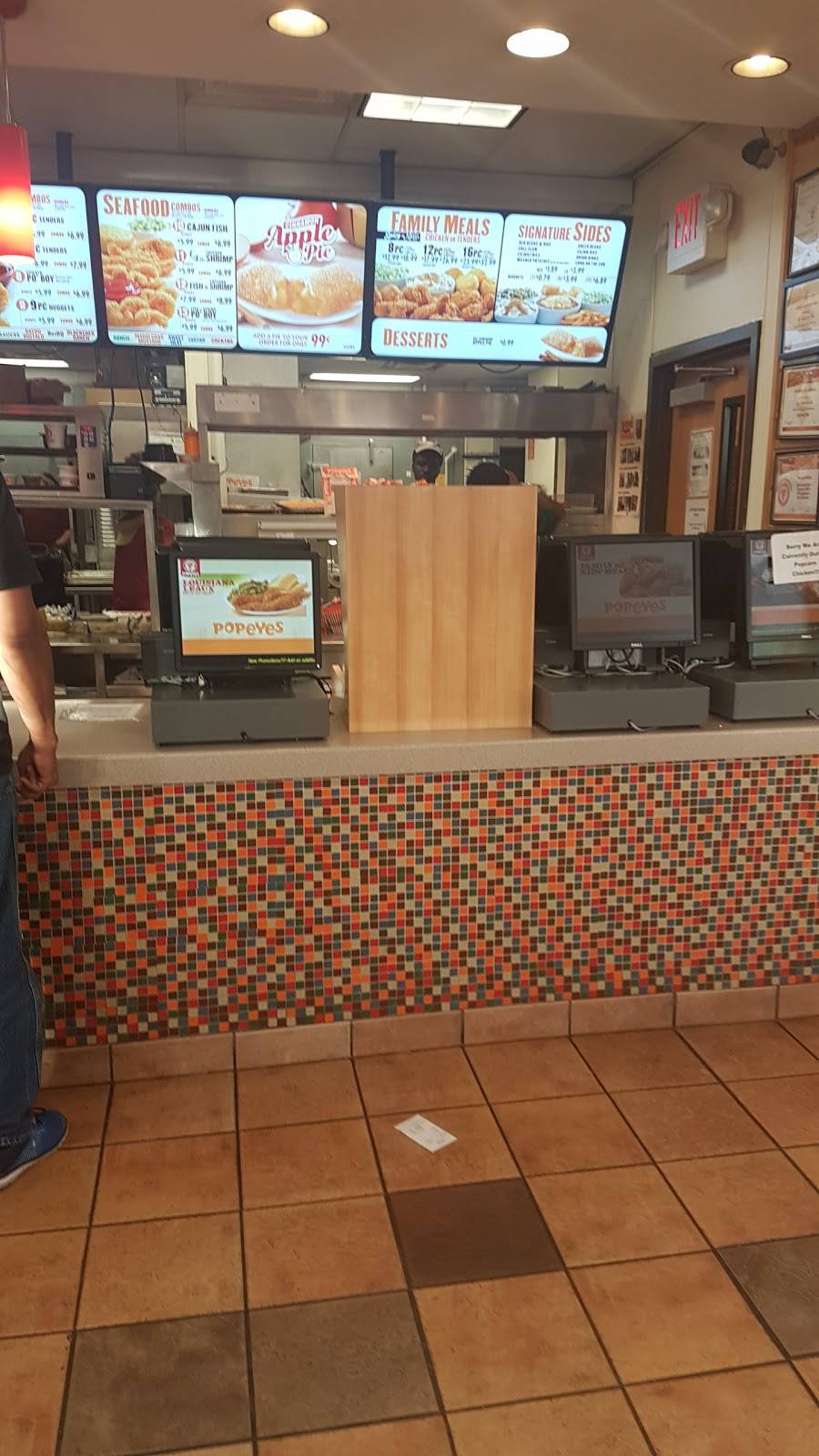 Popeyes Louisiana Kitchen | restaurant | 5003 Preston Hwy, Louisville, KY 40213, USA | 5029695056 OR +1 502-969-5056