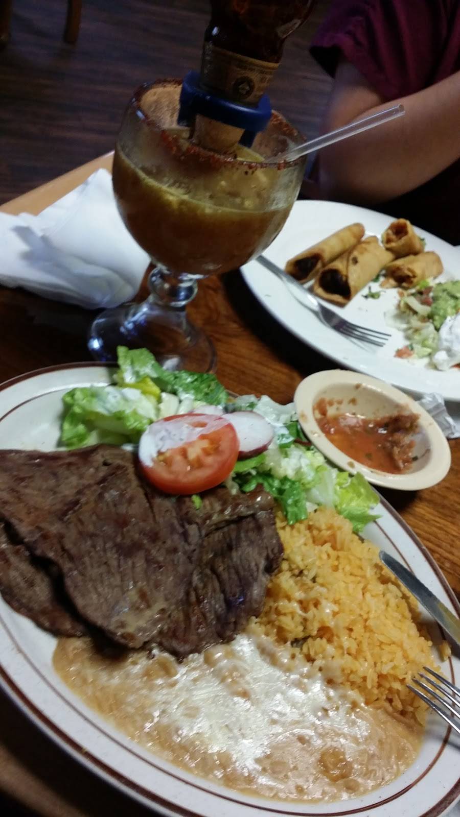 Casa Adelita | restaurant | 4341, 8063 Alondra Blvd, Paramount, CA 90723, USA | 5624082360 OR +1 562-408-2360