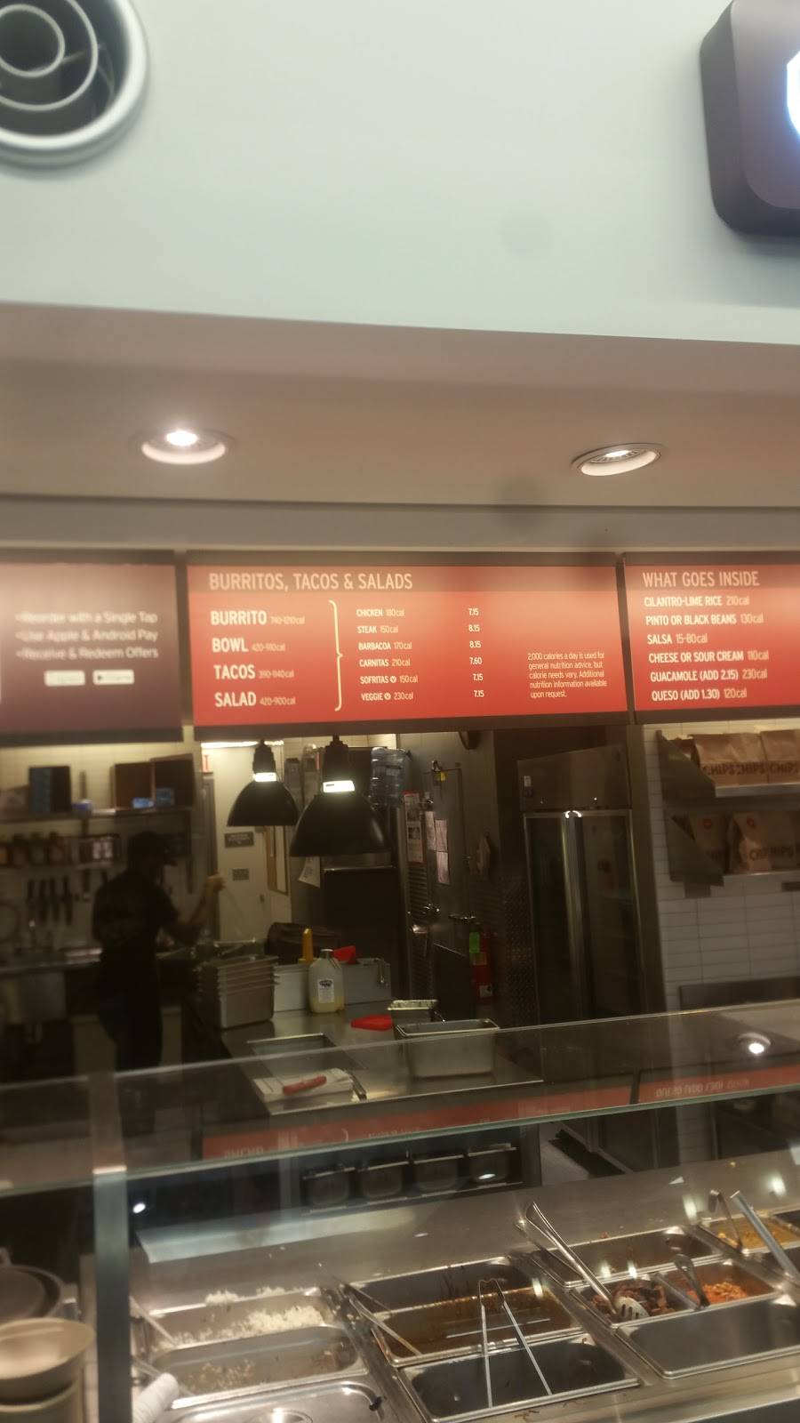 Chipotle Mexican Grill | restaurant | 1625 Chestnut St Ste F6, Philadelphia, PA 19103, USA | 2152796845 OR +1 215-279-6845