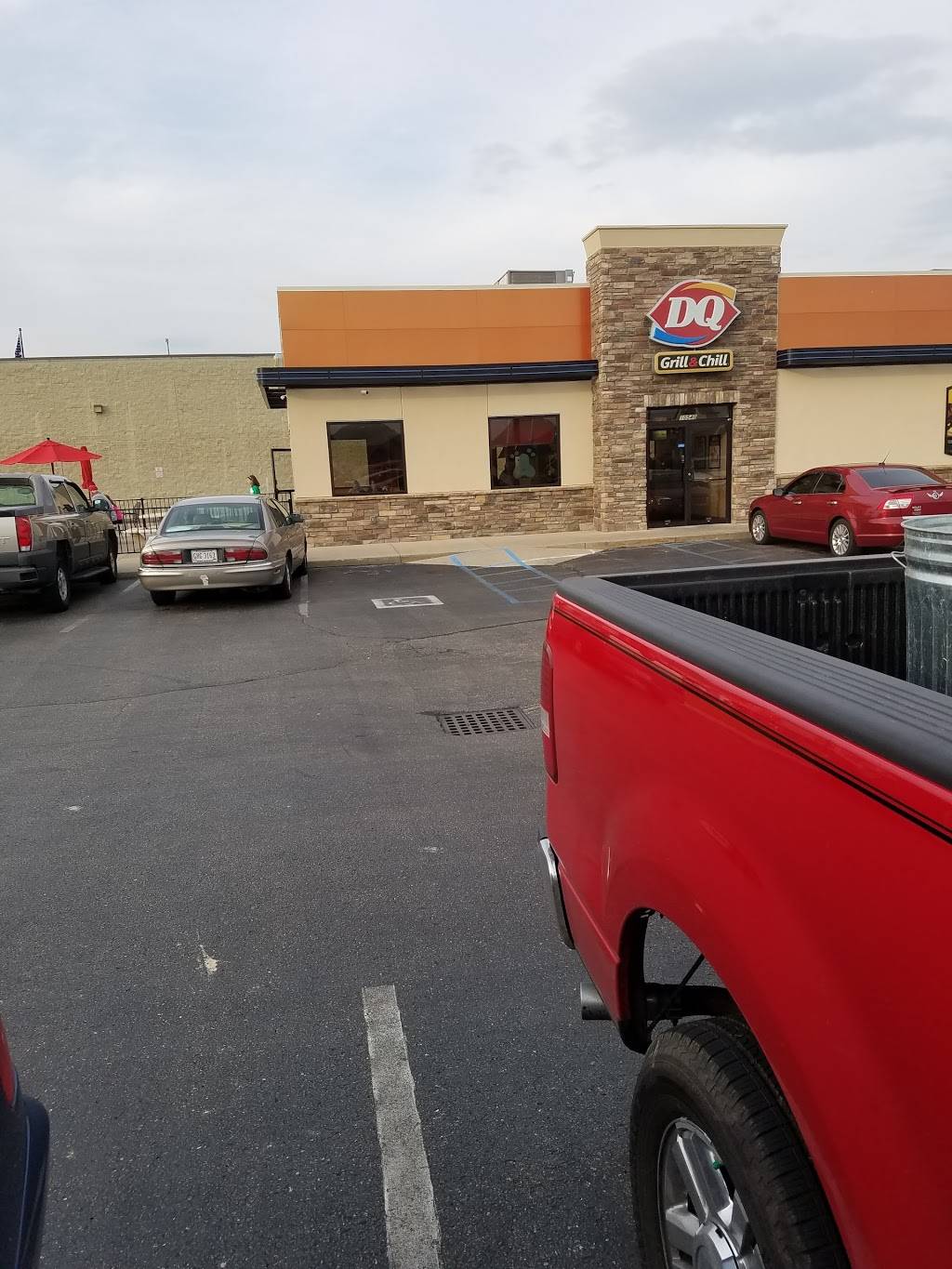 Dairy Queen Grill & Chill | restaurant | 10540 Harrison Ave, Harrison, OH 45030, USA | 5133670999 OR +1 513-367-0999