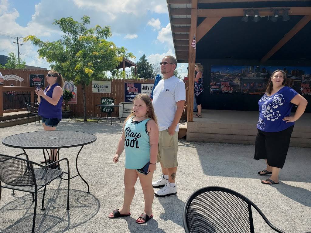 Paul & Jacks Tavern | restaurant | 1808 Clay St, North Kansas City, MO 64116, USA | 8162219866 OR +1 816-221-9866