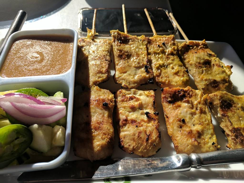 Thaiphoon Restaurant | restaurant | 543 Emerson St, Palo Alto, CA 94301, USA | 6503237700 OR +1 650-323-7700