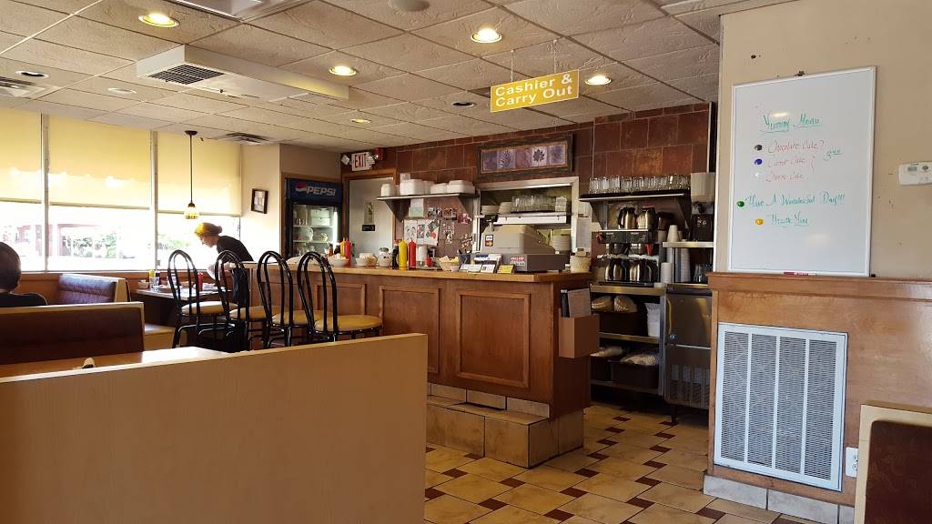 Oak Diner | restaurant | 1400 N Campbell Rd, Royal Oak, MI 48067, USA | 2485434397 OR +1 248-543-4397