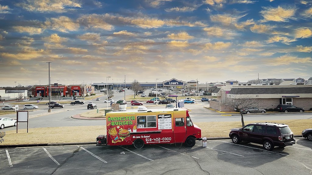 Monster Burger Food Truck | restaurant | 10341 E 71st St, Tulsa, OK 74133, USA | 9184020300 OR +1 918-402-0300