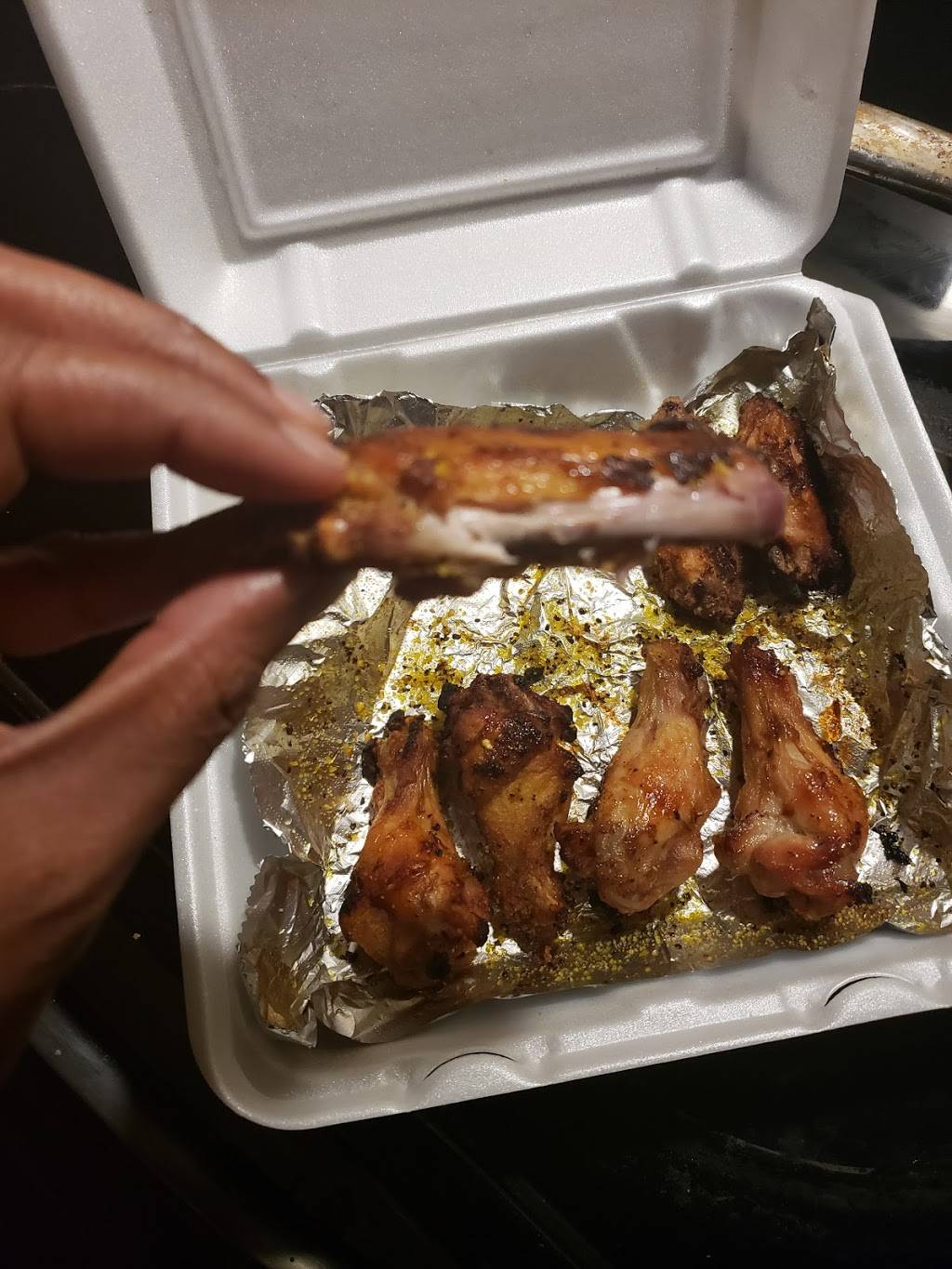 Home Run Pizza | restaurant | 718 W Jefferson Blvd, Dallas, TX 75208, USA | 2149469761 OR +1 214-946-9761