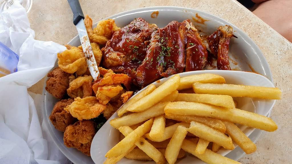 Corky Bells Seafood at Gator Landing | restaurant | 185 S US-17, East Palatka, FL 32131, USA | 3863299300 OR +1 386-329-9300