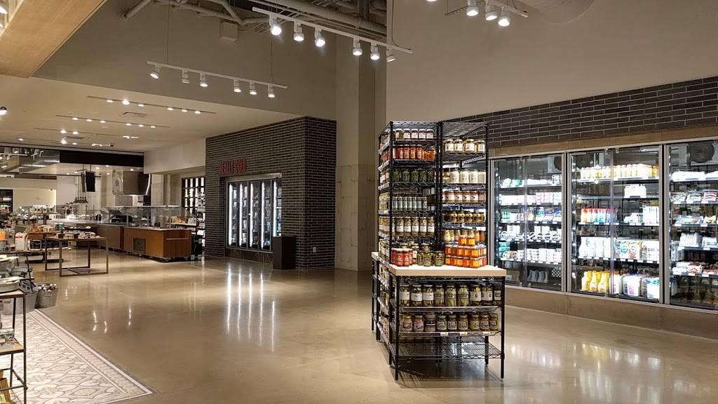 Falls City Market | restaurant | 400 S 2nd St, Louisville, KY 40202, USA | 5023136664 OR +1 502-313-6664