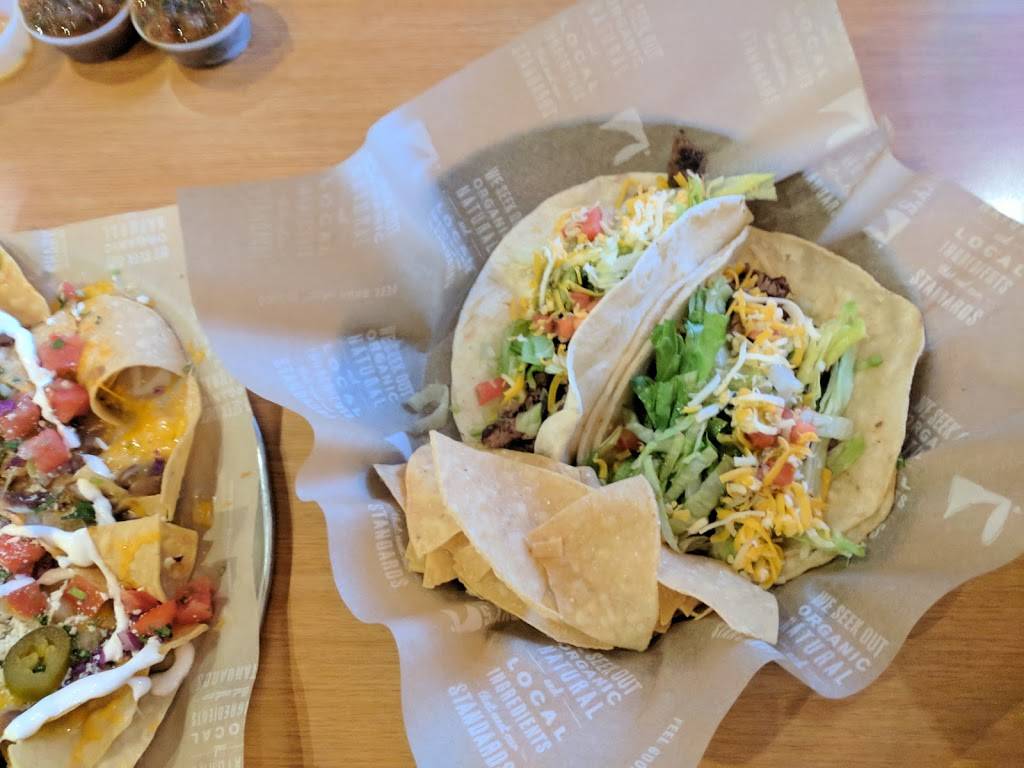 Sharkys Woodfired Mexican Grill | restaurant | 39532 10th St W B, Palmdale, CA 93551, USA | 6612734713 OR +1 661-273-4713