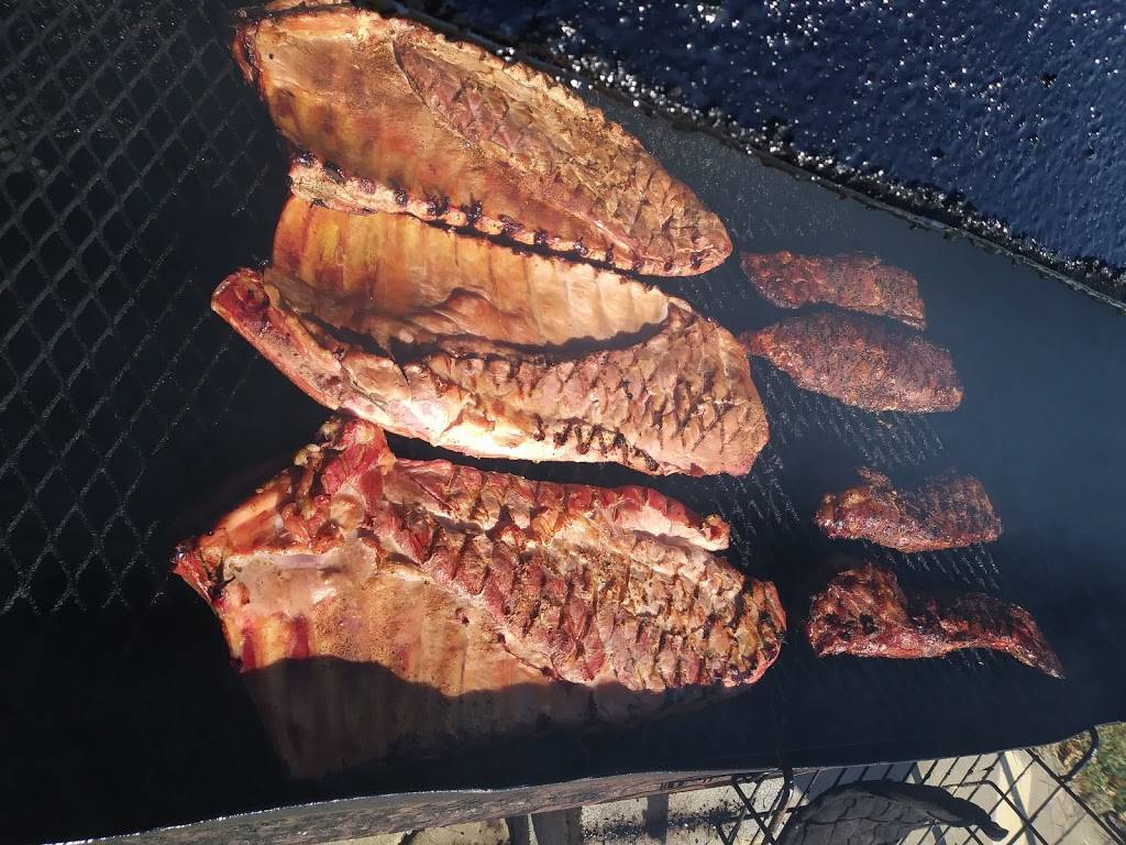 Andys Smoke House | restaurant | 2621 W White Oaks Dr, Springfield, IL 62704, USA | 2176795692 OR +1 217-679-5692