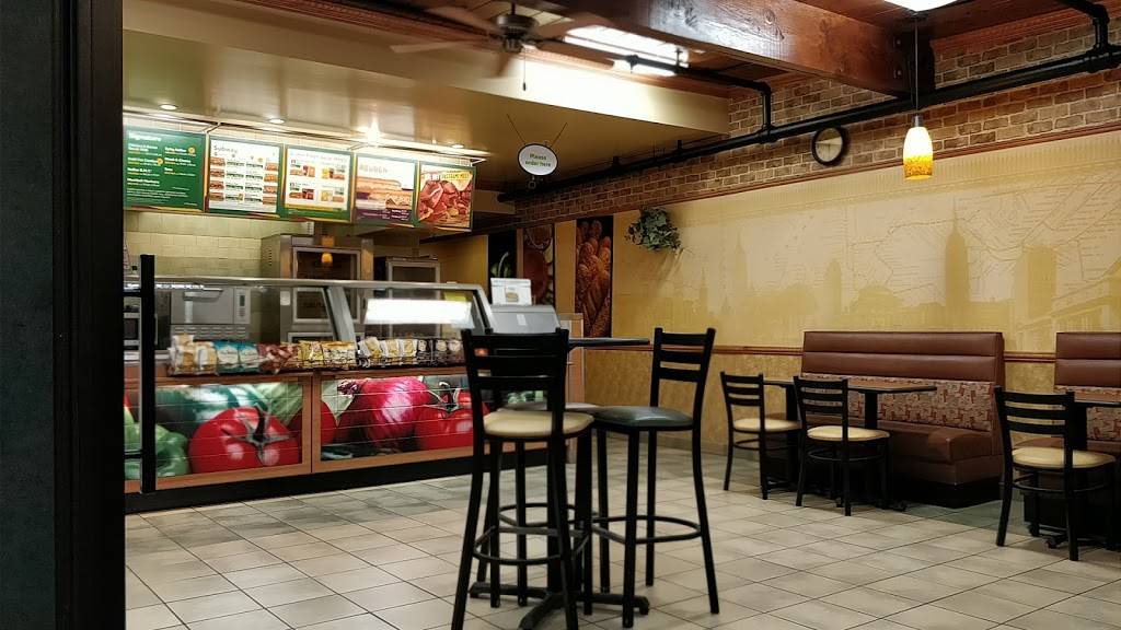 Subway | restaurant | 4754 Old Redwood Hwy, Santa Rosa, CA 95403, USA | 7075443770 OR +1 707-544-3770