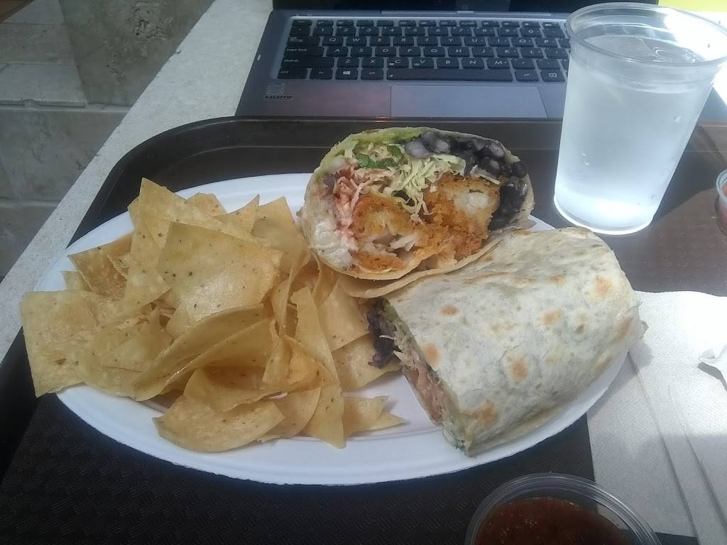 Rubios | restaurant | 1151 Galleria Blvd., Suite FC4, Roseville, CA 95678, USA | 9167899631 OR +1 916-789-9631