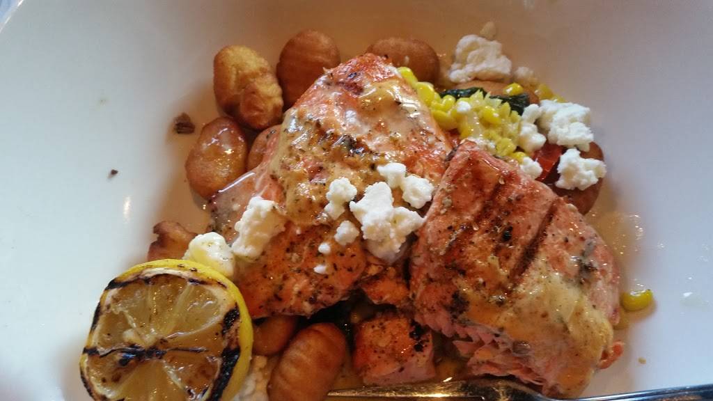 Bonefish Grill | restaurant | 4889 West Chester Pike, Newtown Square, PA 19073, USA | 6103551784 OR +1 610-355-1784