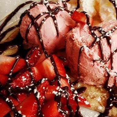 Crepes & Co TC | restaurant | 329 E State St a, Traverse City, MI 49684, USA | 2315909221 OR +1 231-590-9221