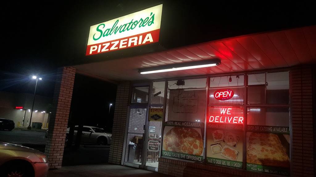 Salvatores Pizza and Grill (By HalalBoyz) | restaurant | 30830 Ryan Rd, Warren, MI 48092, USA | 5865740023 OR +1 586-574-0023