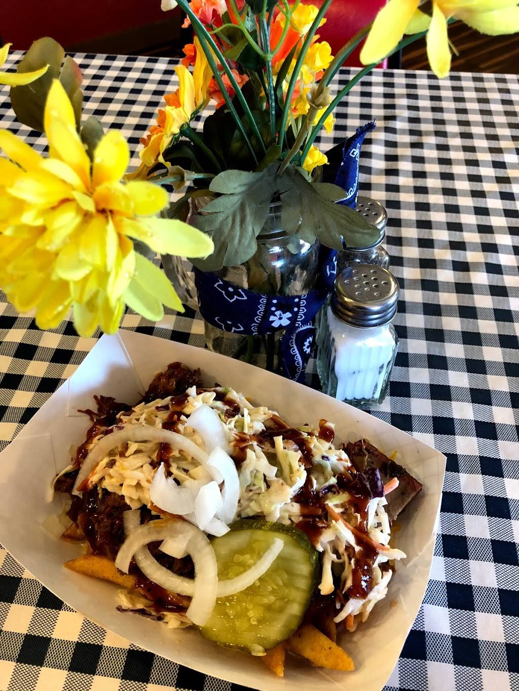 Kiss of Smoke BBQ | restaurant | 663 S Plumer Ave, Tucson, AZ 85719, USA | 5202707917 OR +1 520-270-7917