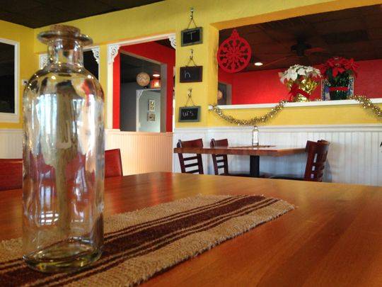 Golden Fork Café | restaurant | 3086 Cleveland Ave, Fort Myers, FL 33901, USA | 2392457816 OR +1 239-245-7816