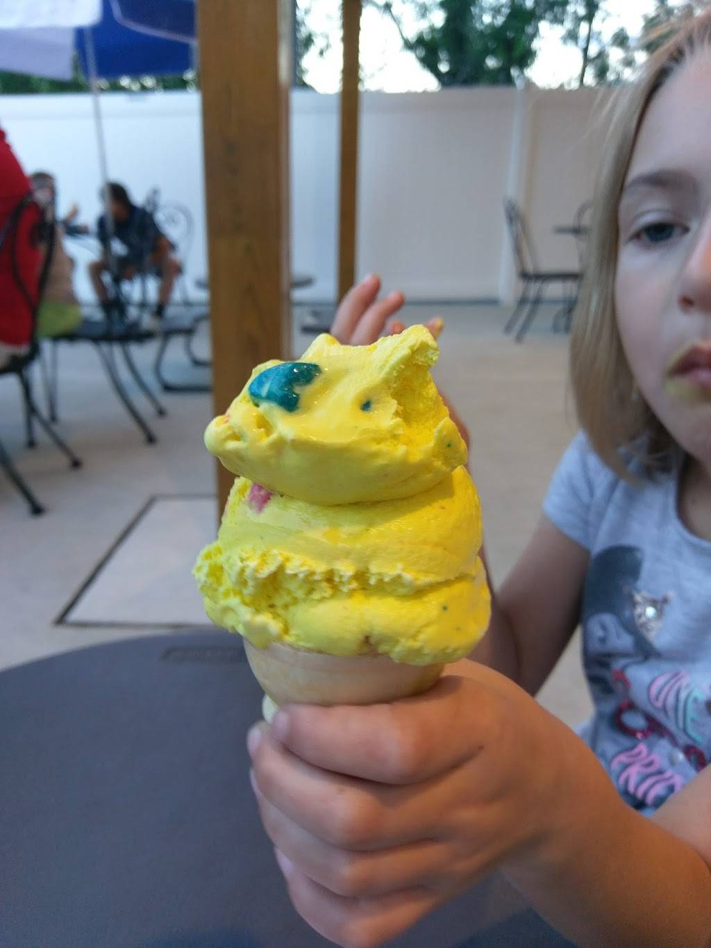 Chill Out Ice Cream Parlor | restaurant | 606 Gold Star Hwy, Shenandoah, PA 17976, USA | 5704621100 OR +1 570-462-1100