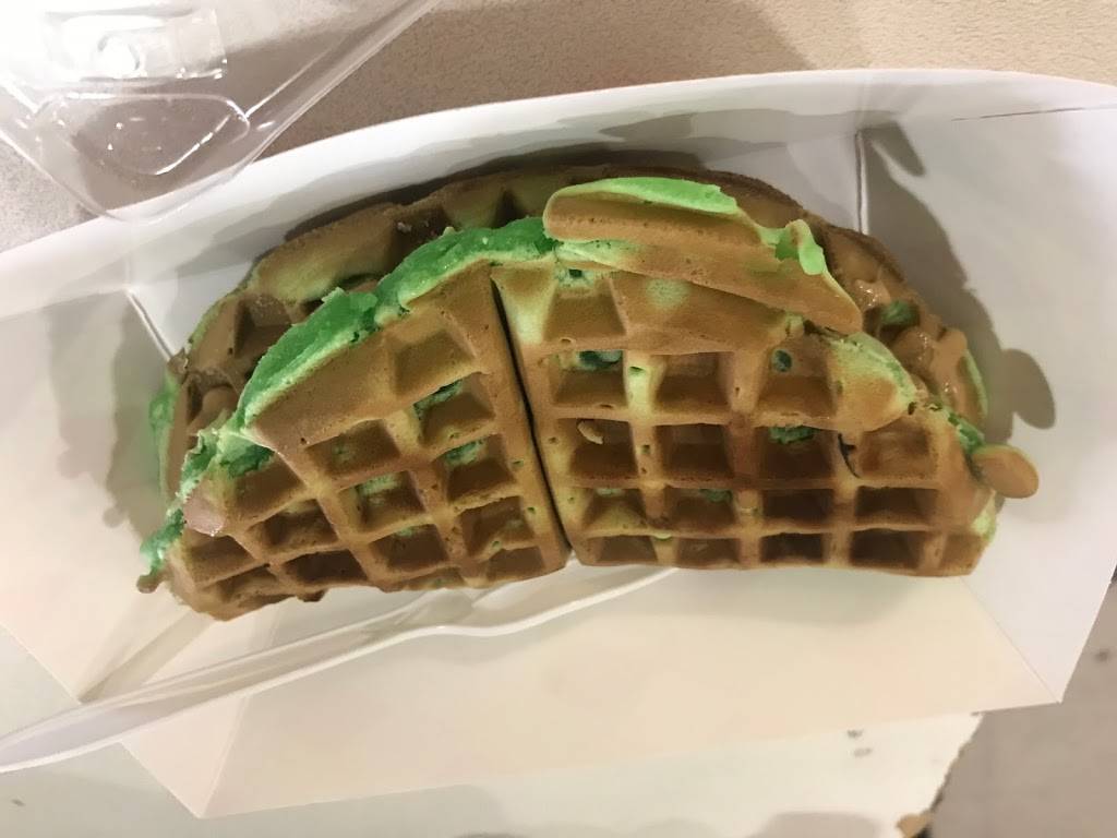 Hong Kong Snack House | restaurant | 3288 Pierce St #111, Richmond, CA 94804, USA | 5105087354 OR +1 510-508-7354