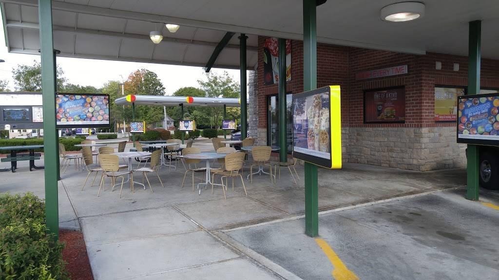 Sonic Drive-In | restaurant | 8060 Upland Bend, Camby, IN 46113, USA | 3178565777 OR +1 317-856-5777