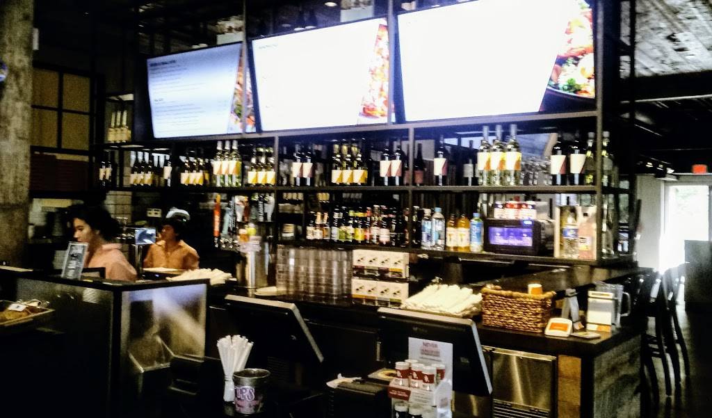 Wolfgang Puck Express | restaurant | Ackerman Union, 308 Westwood Plaza Level 1, Los Angeles, CA 90095, USA | 3108253000 OR +1 310-825-3000