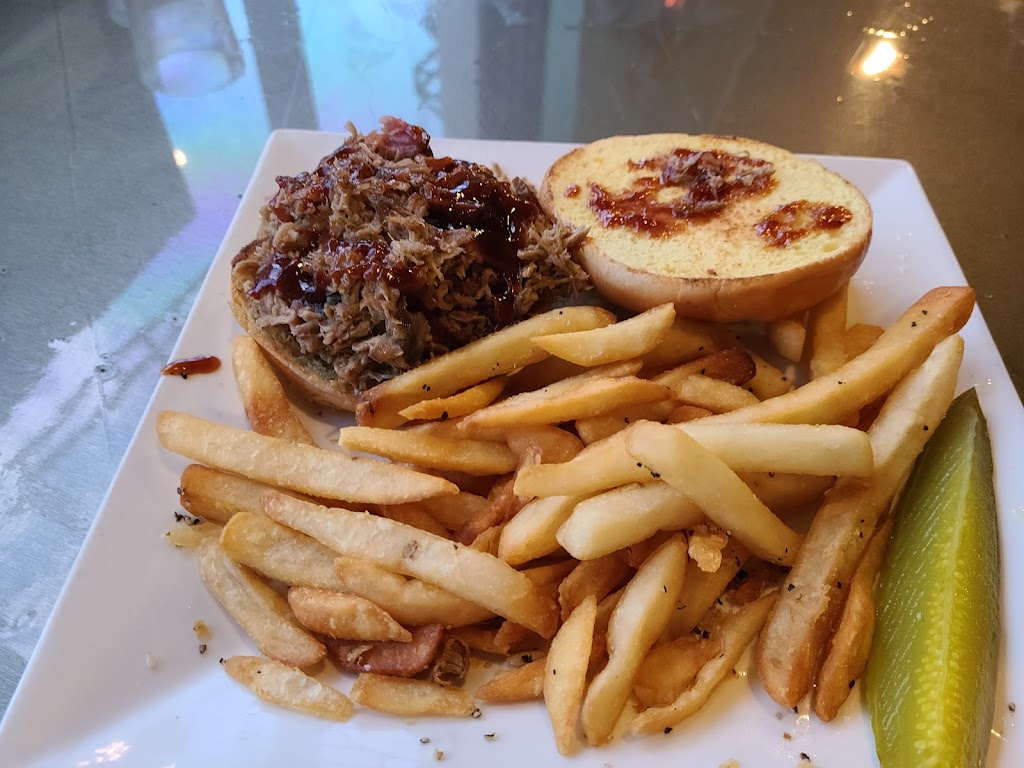 Torched Bar & Grill | restaurant | 2408 Surfside Blvd Ste 101, Cape Coral, FL 33991, USA | 2397470137 OR +1 239-747-0137