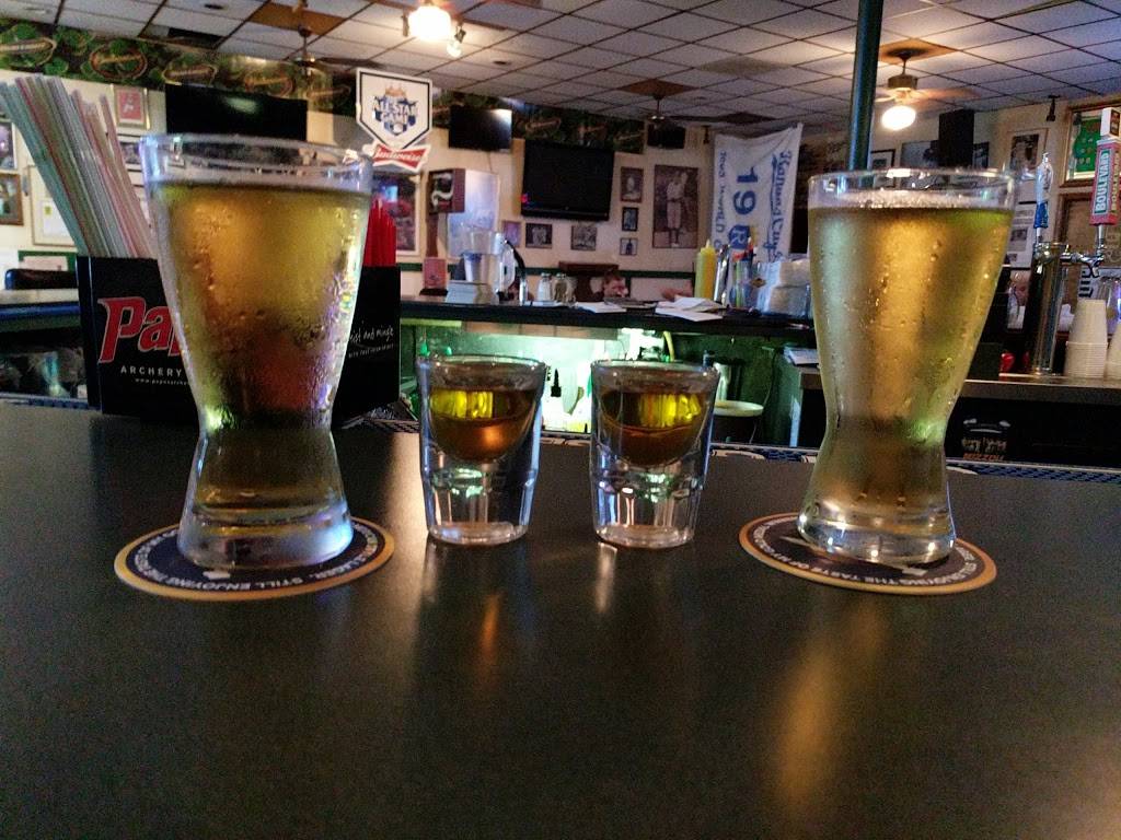 Walshs Corner Cocktail | restaurant | 304 W 85th St, Kansas City, MO 64114, USA | 8163617099 OR +1 816-361-7099