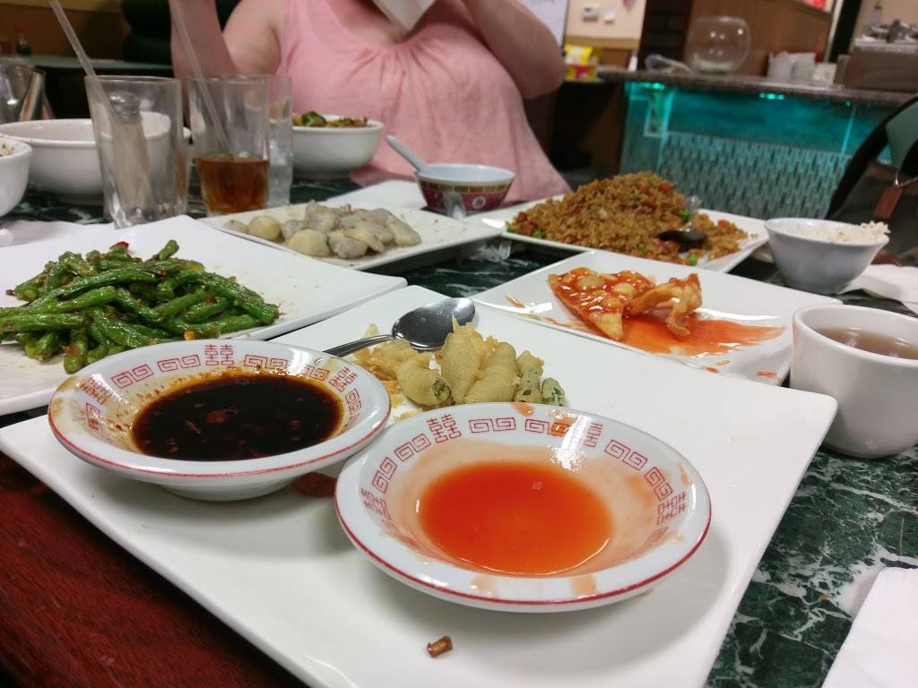 East N West Chinese Cuisine | restaurant | 1139 E March Ln, Stockton, CA 95210, USA | 2094738183 OR +1 209-473-8183