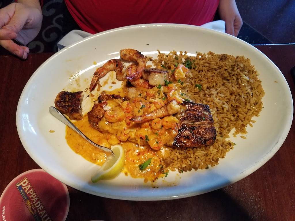 Pappadeaux Seafood Kitchen | restaurant | 11051 N Black Canyon Hwy, Phoenix, AZ 85029, USA | 6023313434 OR +1 602-331-3434