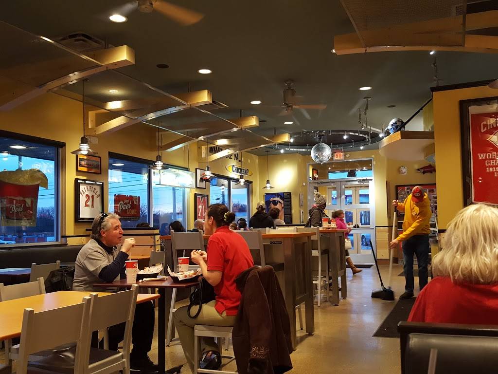 Raising Canes Chicken Fingers | meal takeaway | 5120 Dixie Hwy, Fairfield, OH 45014, USA | 5138154414 OR +1 513-815-4414