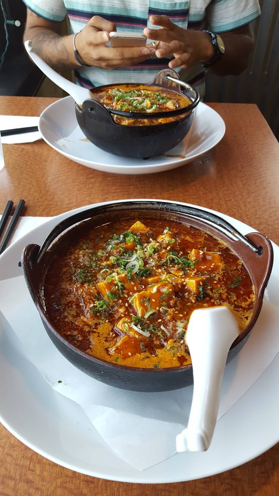 Kaze Japanese Restaurant | restaurant | 212 4th St, Hood River, OR 97031, USA | 5413870434 OR +1 541-387-0434