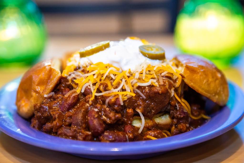 Shazzys Bar & Grill | restaurant | 4949 Friendship Rd, Buford, GA 30519, USA | 6787658871 OR +1 678-765-8871