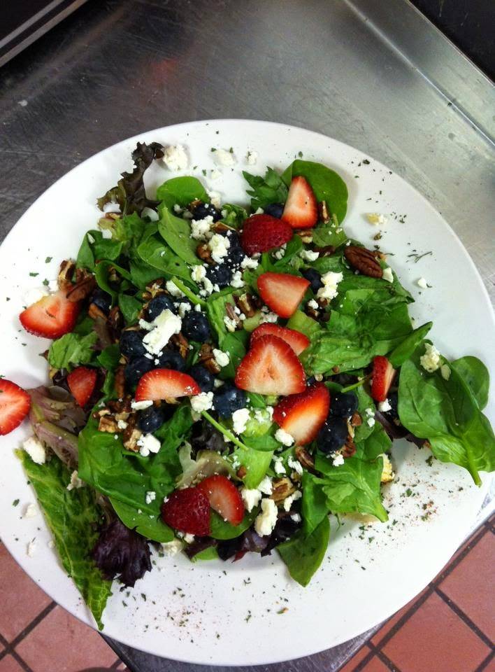 Barbyanns Restaurant | restaurant | 120 Airport Rd, Hyannis, MA 02601, USA | 5087759795 OR +1 508-775-9795