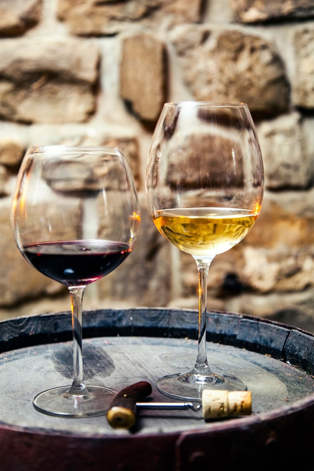 The Taproom at Crust Pizza | restaurant | 3471 Nelson Rd, Lake Charles, LA 70605, USA | 3375082189 OR +1 337-508-2189