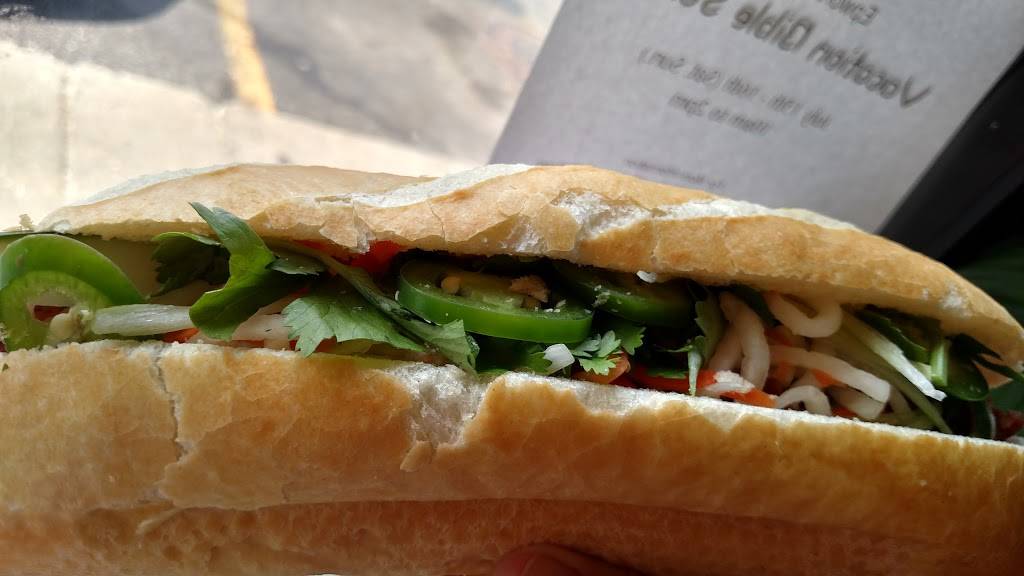 Little Saigon Baguette | restaurant | 5251 N Broadway, Chicago, IL 60640, USA | 7739449026 OR +1 773-944-9026