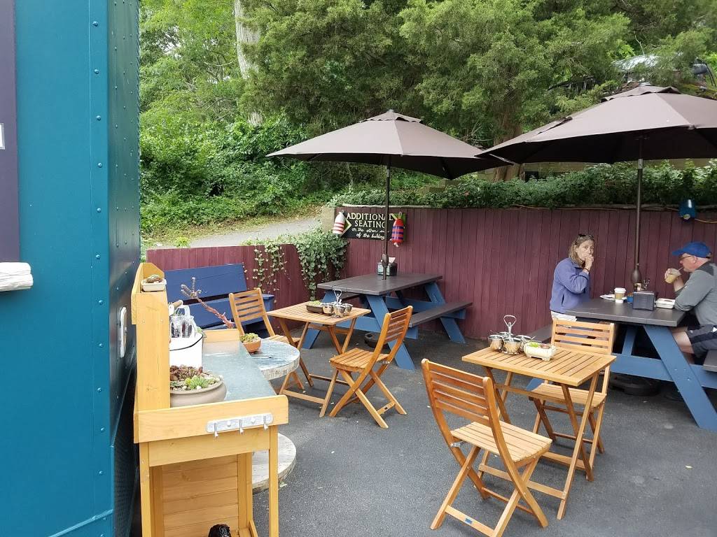 High Tide Kitchen | restaurant | 8 Highland Rd, North Truro, MA 02652, USA | 7745386249 OR +1 774-538-6249