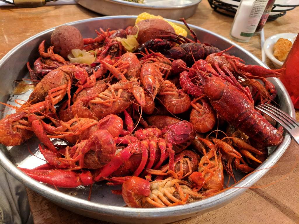 Cajun Eds Restaurant | restaurant | 2101 E 71st St, Tulsa, OK 74136, USA | 9182988400 OR +1 918-298-8400