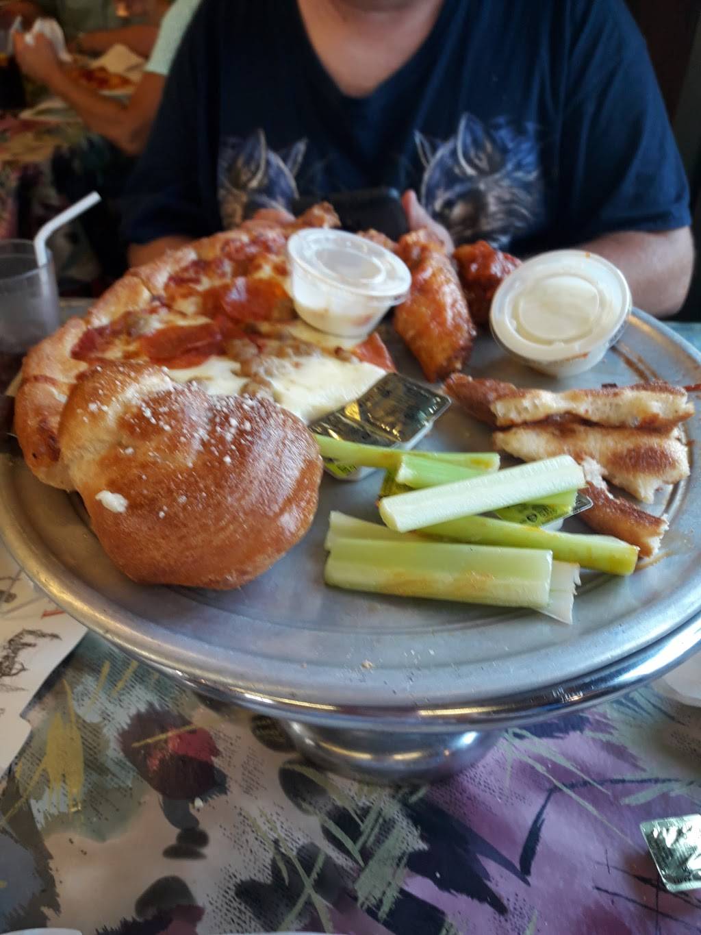 Nicolos Pizza | restaurant | 14030 NY-16, Chaffee, NY 14030, USA | 7164965666 OR +1 716-496-5666