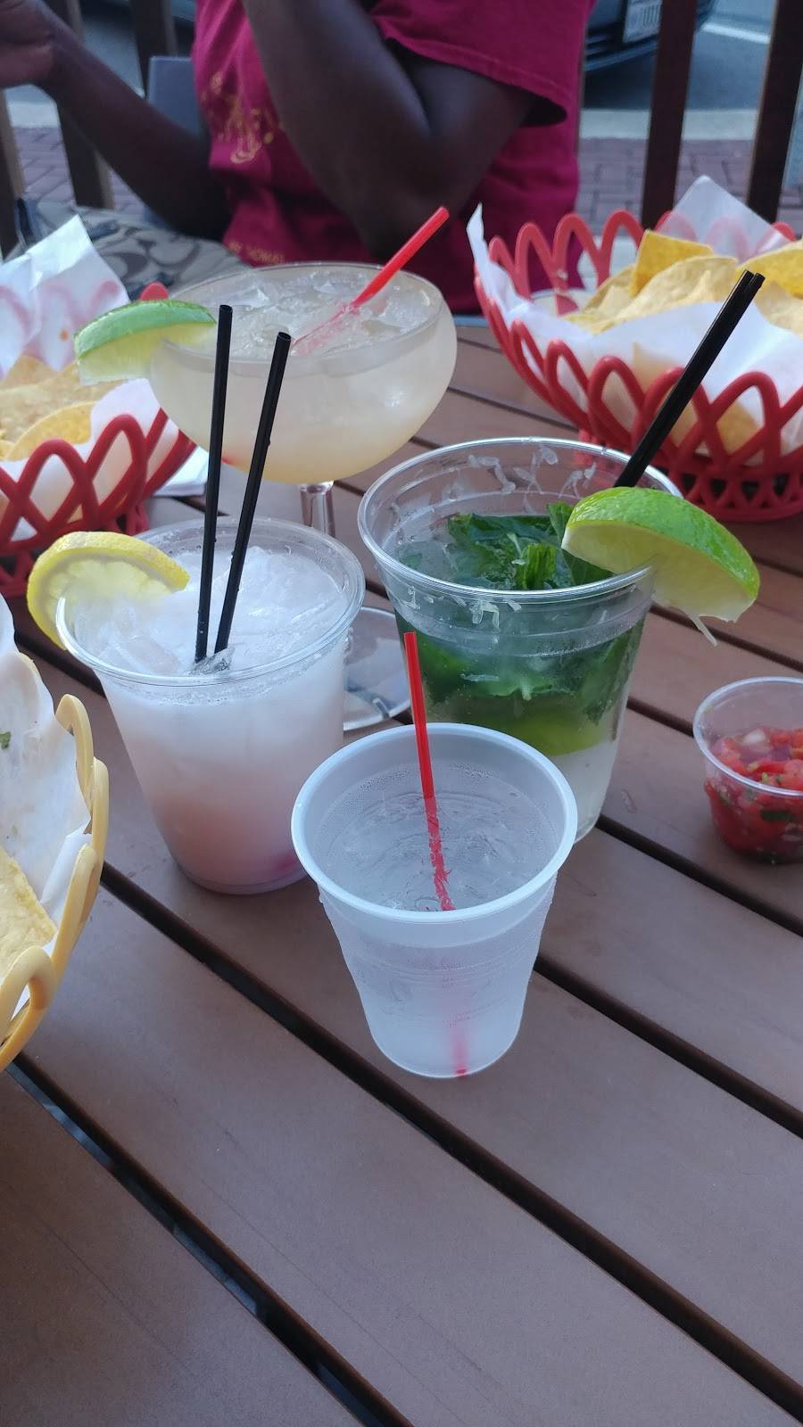 Agave Burrito Bar & Tequilaria | restaurant | 19 W College St, Oberlin, OH 44074, USA | 4407747336 OR +1 440-774-7336